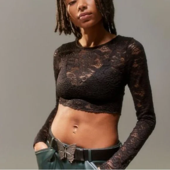 NWT Urban Outfitters Danica Lace Sheer Long Sleeve Top in Black - Picture 1 of 7